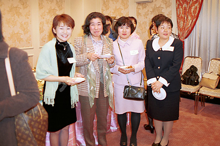 No.03��摜���J��